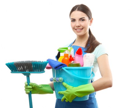 Mayfair cleaning service working in an elegant home
